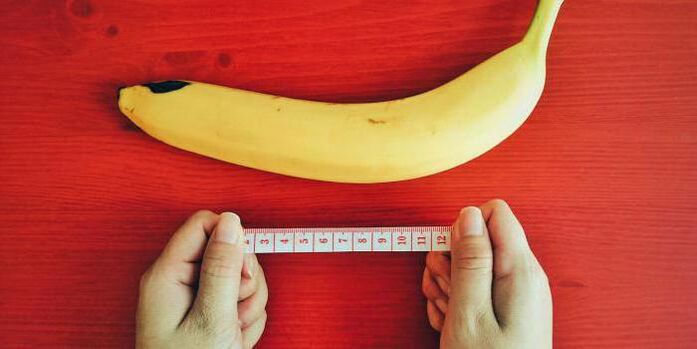 measuring the penis before enlargement with an example of a banana